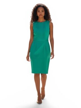 Ann Taylor Like New Size 0 Sleeveless Sheath Dress - Women